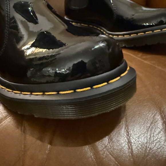Dr. Martens Black Patent Chelsea boot Size 8 - Picture 10 of 12